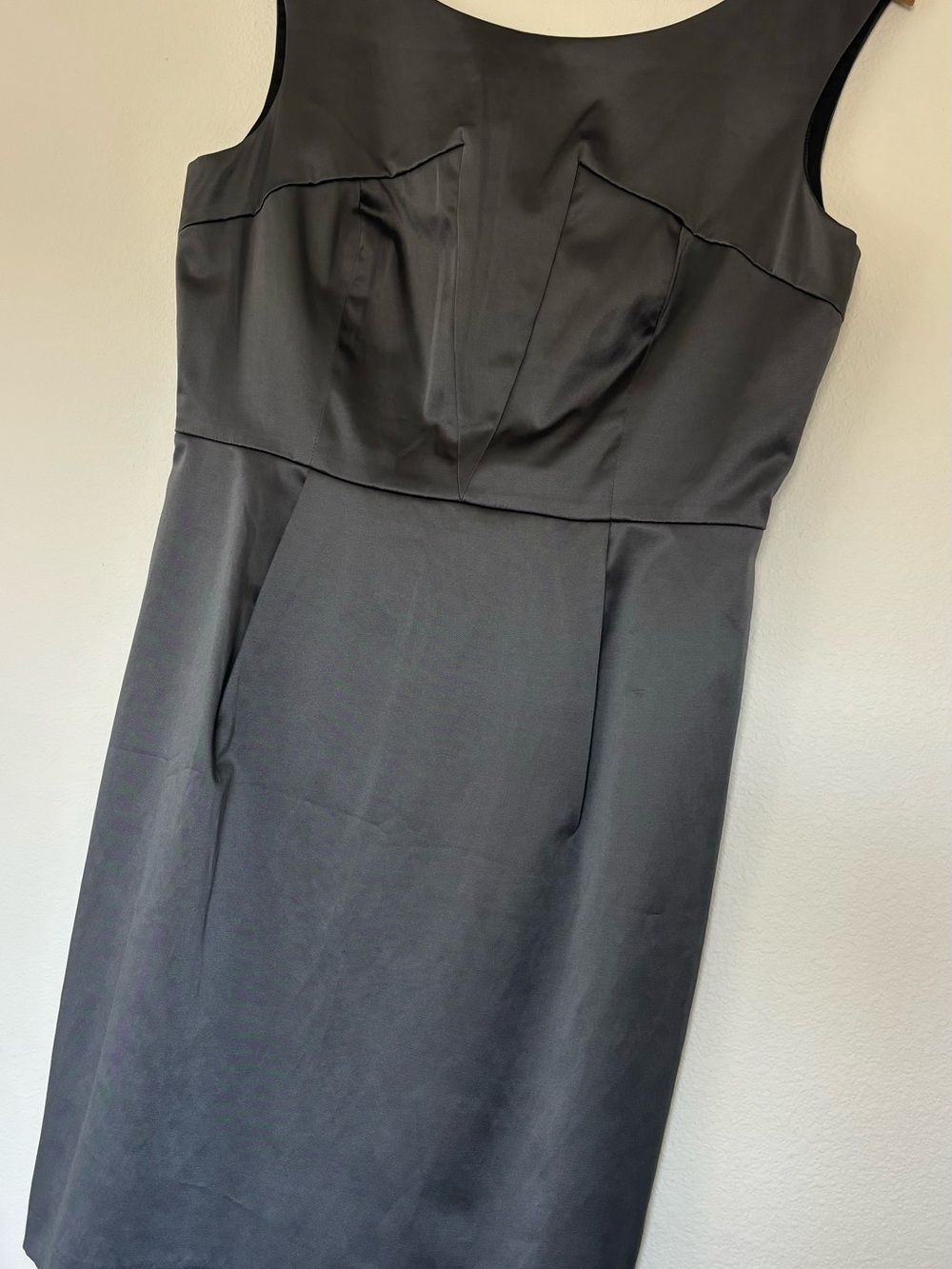 Dress Club Monaco, 10